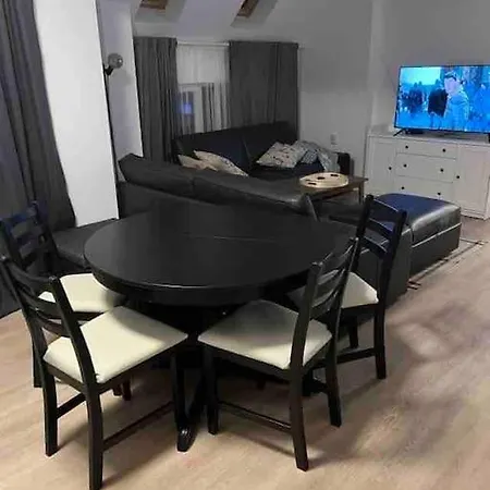 Escape Apartment *
