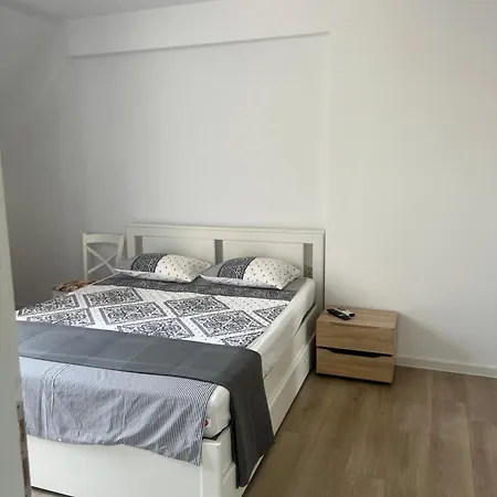 Apartment Escape *